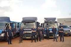 צוות עובדים מסור